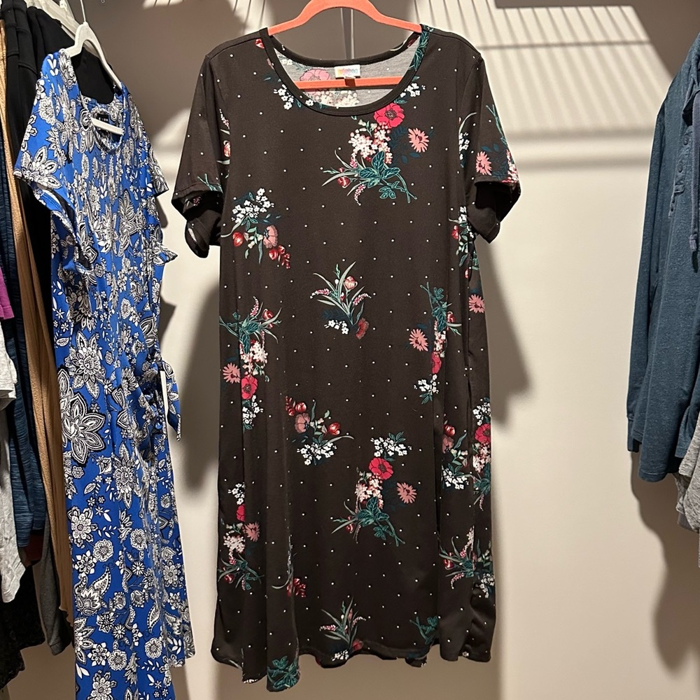 Floral LuLaRoe Jessie